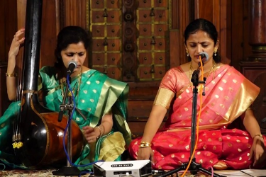 Apoorva Gokhale and Pallavi Joshi - Live Online Concert in , 