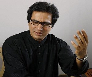 Talat Aziz Tickets and Tours