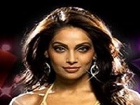 Bipasha Basu Live in Bay Area Along with India's #1 DJ Nasha  in San Jose, CA