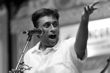 MAESTRO SANGITHA KALANIDHI SANJAY SUBRHAMANYAN CONCERT in Austin, TX