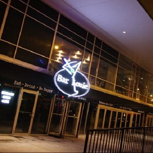 BAR LOUIE – River North