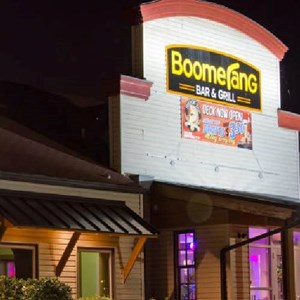 Boomerang Bar & Grill