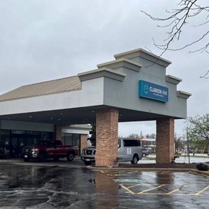 Clarion Hotel Milwaukee Airport