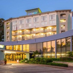 crowne plaza cabana hotel
