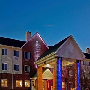 Holiday Inn Express Chicago NW-Vernon Hills