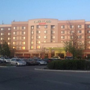 Hotel Courtyard Toronto Brampton in 90 Biscayne Crescent, BRAMPTON