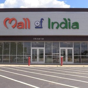 Mall of India Parking Lot