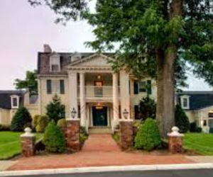 Leesburg Hotels