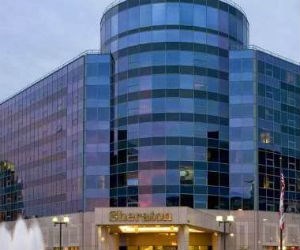 Sheraton Cerritos Hotel