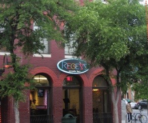 Recess Arcade Bar