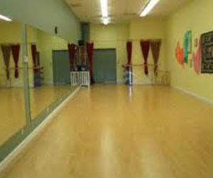 Halanda Dance Studio