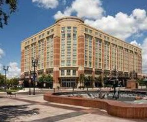 Sugar Land Marriott Town Square