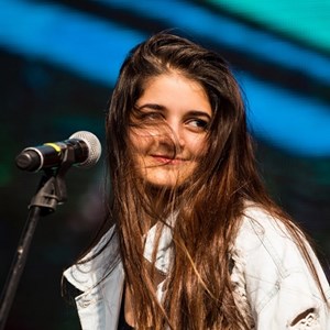 Zoe Siddharth Tickets and Tours