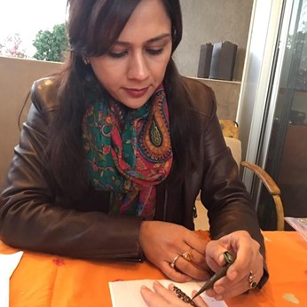 Henna Tradition in Torrance, CA
