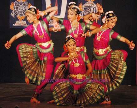 Bharatnatyam Classes By Nishita Laliwala in Denver, CO