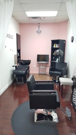 Absolute Glam Salon in Henderson, NV