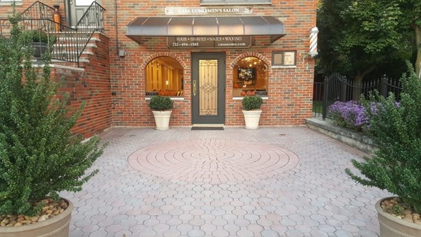 Casa Uomo Men's Salon in Edison, NJ