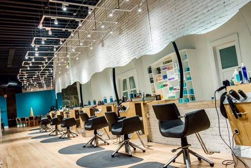 Che Maksou Salon in Boston, MA