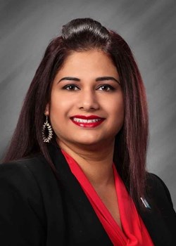 Divya Singh Insurance Agent