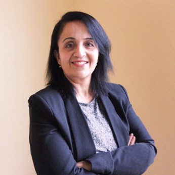 Vanna Sahas Realtor in Chicago, IL