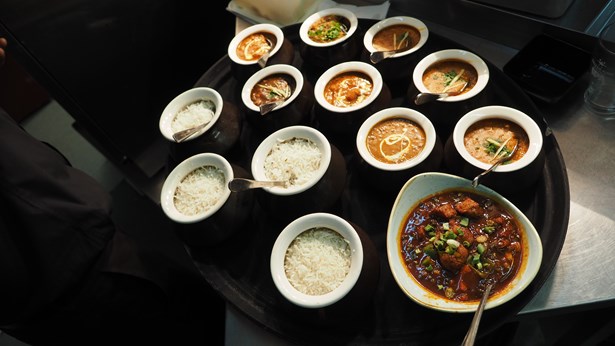 Farah's Meals in Iselin, NJ