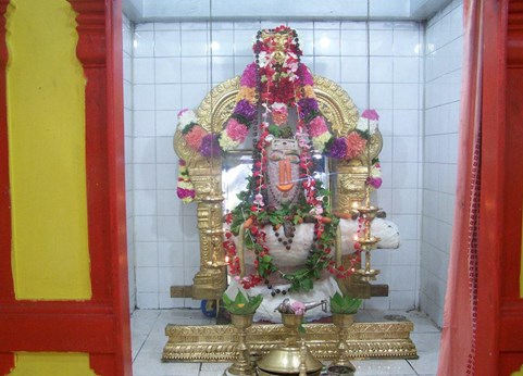 Periya Sivan Temple in Scarborough, ON