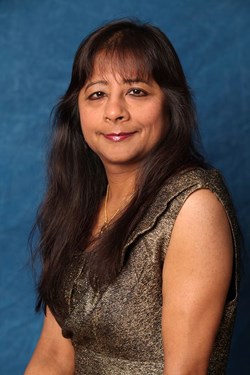 Meena Jaiswal, D.D.S in Massapequa, NY