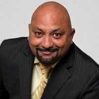 Ashish Kishore At Mortgage Intelligence in Mississauga, ON