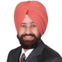 Ravinder Sooch Real Estate Agent in Surrey, BC