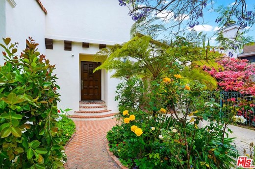 Praveena Rathi Realtor in Sutter, CA