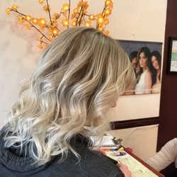 Sunny Salon
