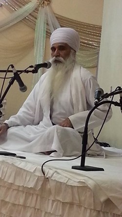 Gurudwara Guru Dashmesh Darbar in Bakersfield, CA