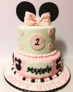 Cakes By Alizeh in Mississauga, ON