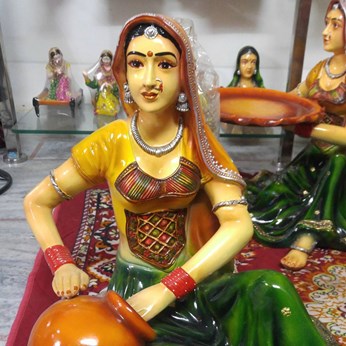 Riana's Decor in Brampton, ON