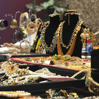 Aleeza Trendy Collection in Toronto, ON