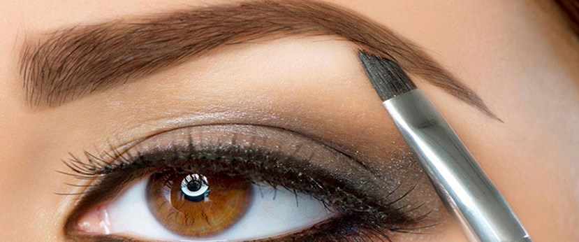 Siri Eyebrow Threading & Eyelashes