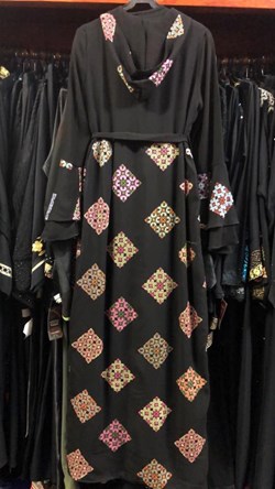 Zayna Fashion Hijab in Chicago, IL