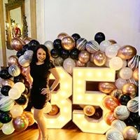 Glitz Glam Decor in Vaughan, ON