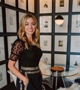 Danielle Dowell Realtor in Chicago, IL