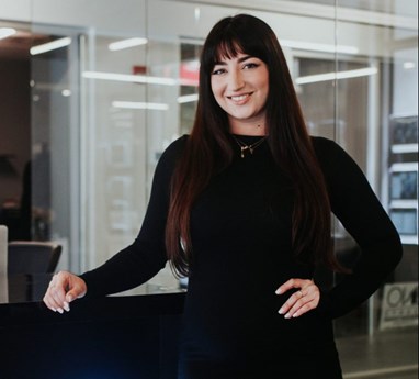 Alina Yarakhmedova Realtor in Washington Navy Yard, DC