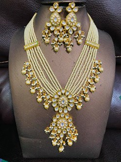 Sara's Jewelery in New York, NY