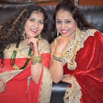 Paroma Collections in Pittsburgh, PA