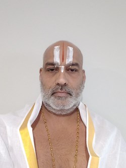 Srinivasula Swami Hindu Priest