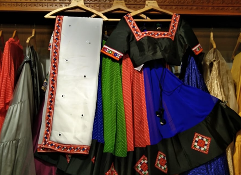 Niki’s Boutique in Chicago, IL