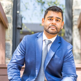 Akash Dave Realtor in Mc Lean, VA