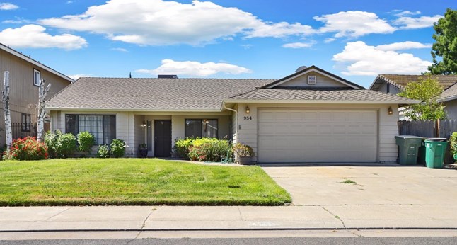 Reena Mokha Realtor in Fort Mill, SC