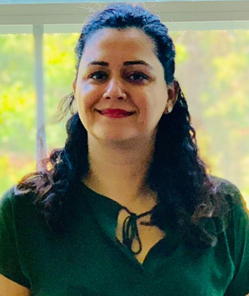 Pooja Oberoi Loan Officer