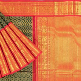 Pushpa Silks in Plano, TX