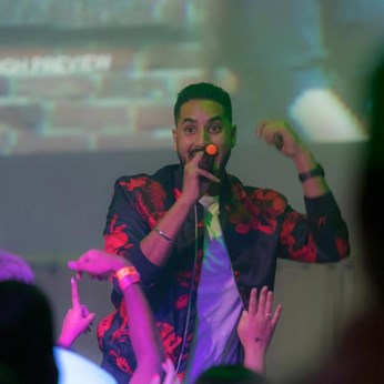 Wedding MC And Singer(Punjabi & Hindi) in Brampton, ON