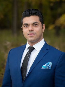 Arbab Salahuddin Realtor in Glenview, IL